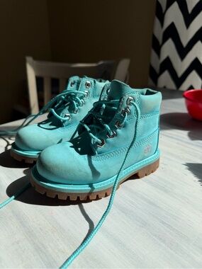 Timberland Kids Teal Lace-Up Boots with Brown Lug Sole
